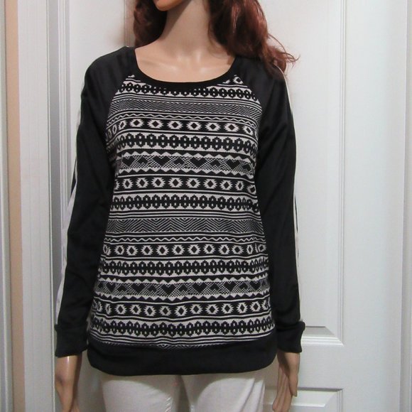 Cuddl Duds Top Size Small --2 for $15.00 - Picture 4 of 9
